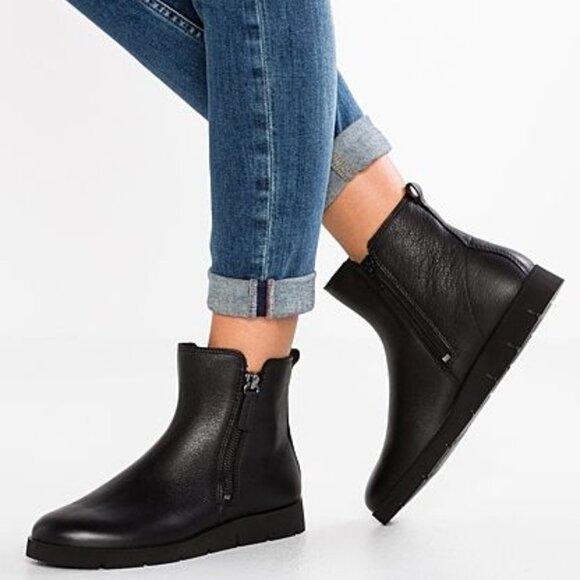 ECCO Bella Casual Zip Boots - Picture 12 of 14